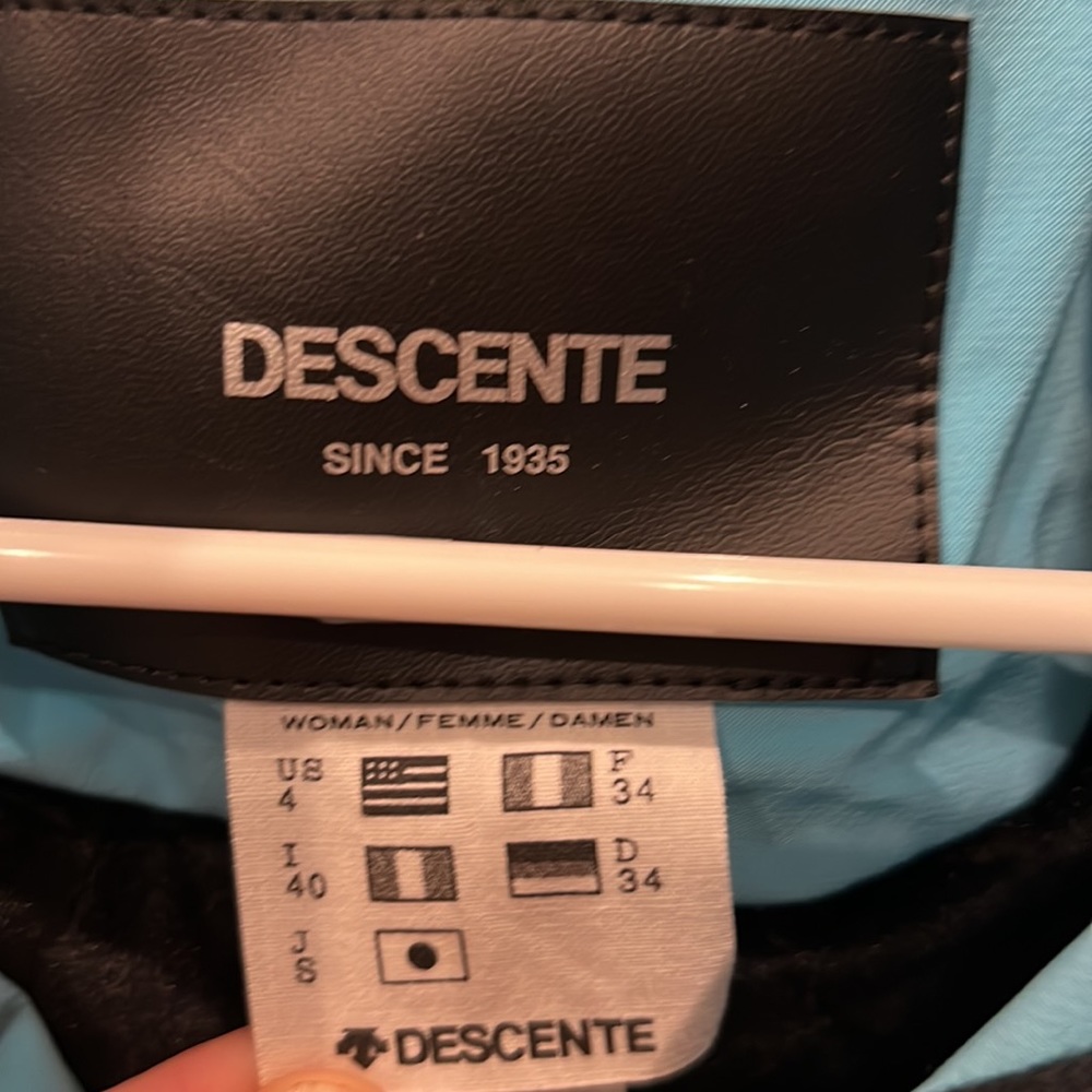 Descente Ski Jacket - image 2